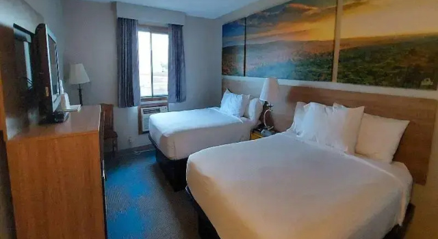 Четырёхместный номер Standard Days Inn by Wyndham Willmar