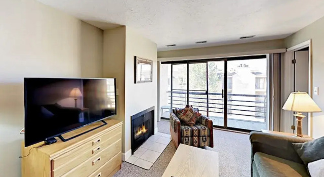 Great Condo for Park City Adventures by RedAwning, Забронировать Отель Отели Парк-Сити 3 звезды, рядом с Skatepark, 3*