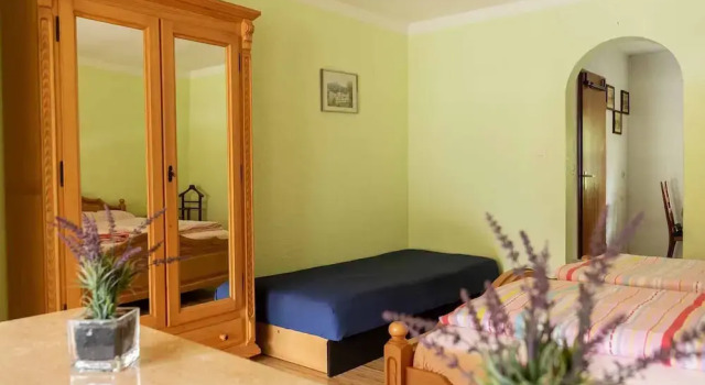 Landgasthof Peterhof, Book Hotel Postbauer-Heng Upper Palatinate
