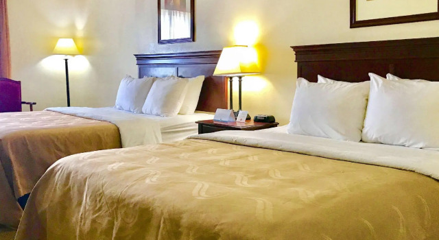 Четырёхместный номер Standard Quality Inn Price Gateway to Moab National Parks