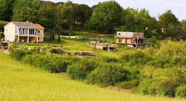 Апартаменты B&B chez EVA en Périgord
