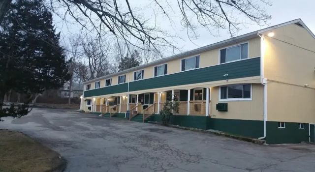 Dartmouth Motor Inn, Buchen Sie Gasthaus  
