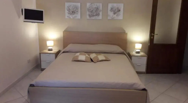 B & B 2 eRRe, Book Hotel Hoteller i Salerno med parkering, Parkering