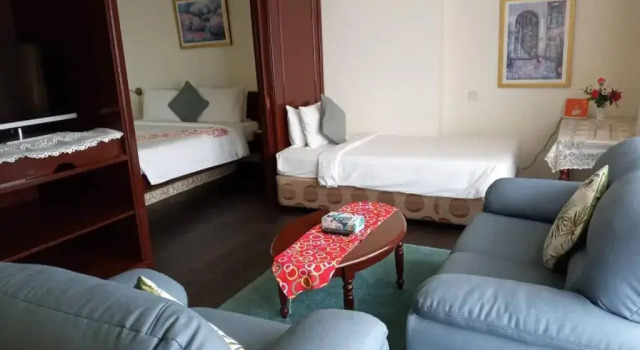 Номер Superior Rihanna service suite at times square