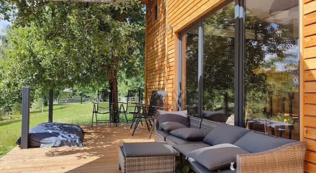 TinyHousebeiDresden unser größtes winziges Häuschen für bis zu 7 Personen, Kaminofen, große Terrasse - Nähe Sächsische Schweiz, Réserver Maison de vacances Villas à Haute Lusace, Villa