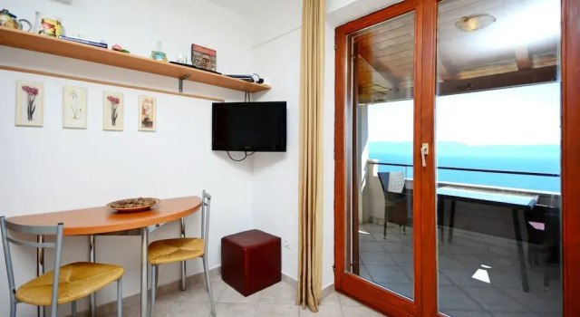 Apartment Andreas, Book Apartment Ravni Istria