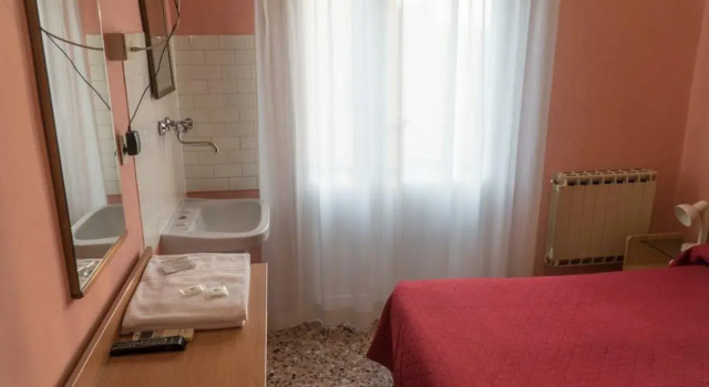 Primavera Hotel