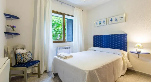 Villa-Piedralaves-aMatalasviñas-piscina-4 viviendas, Забронировать Отель Отели и гостиницы Пьедралавес, рядом с Церковь Святого Антония Падуанского, Отель