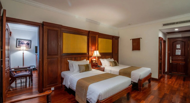 Семейный номер Superior Empress Angkor Resort & Spa