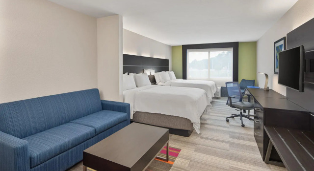 Четырёхместный люкс Holiday Inn Express & Suites - Hardeeville-Hilton Head by IHG