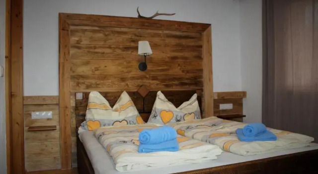 Ferienwohnung Brugger, Rezerwuj Hotel Hotele w Tyrol z parkingiem, Parking