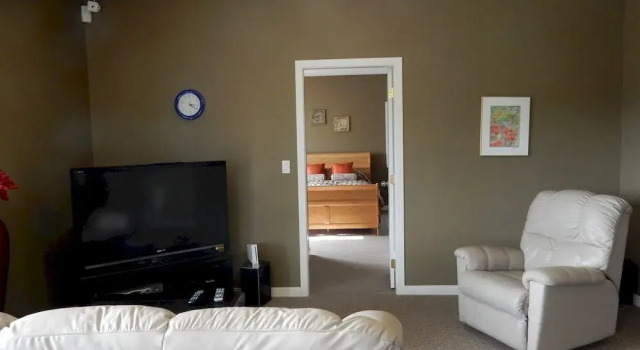 Golf and Lakeview Bed & Breakfast, Buchen Sie Hotel West Kelowna 