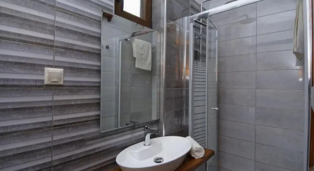 IATROU HOUSE- villa WITH INCREDIBLE VIEW, Book Villa Portariá 