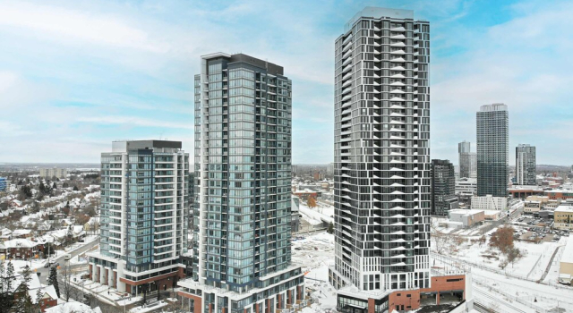 Апартаменты Stylish Downtown Suite With Patio City Views