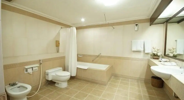 Luxo quarto Bahari Inn Tegal
