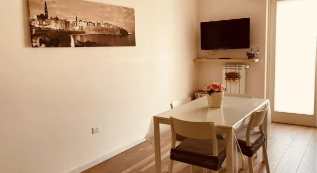 4 people, 1 bathroom, family friendly, central location, private terrace-La Casa dei Coralli