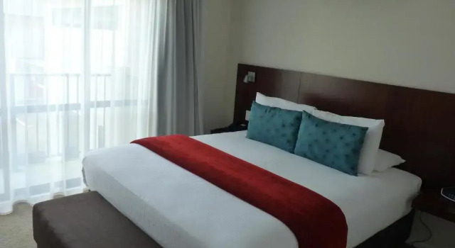 Студия Executive Astra Motor Lodge