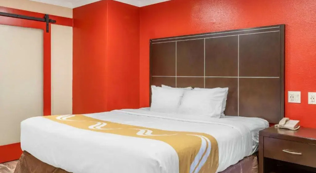 Двухместный номер Standard The Buena Park Hotel & Suites