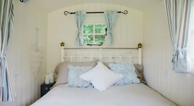 The Cluster @ The Queen - Caravan Park, Réserver Hôtel Cretingham Angleterre