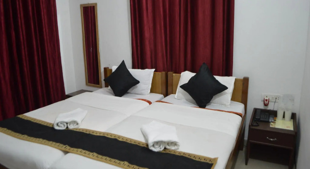 Hotel Buddha Residency, Book Hotel Hoteller i Bodh Gaya med morgenmad, Morgenmad