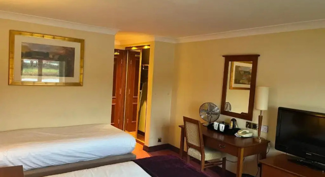 Семейный номер Standard Macdonald Tickled Trout Hotel