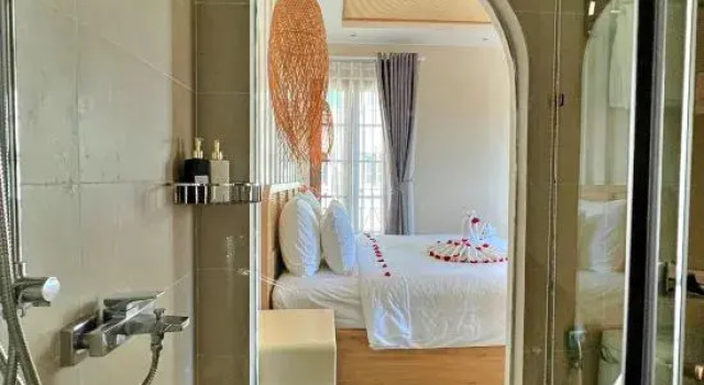 Номер Deluxe с балконом и с видом на город HANZ Lagoon Sunset Hotel