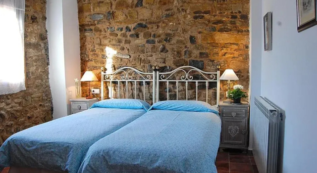 Casa Rural Estarrún, Buchen Sie Hotel  
