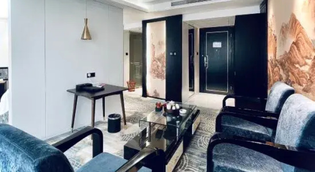 Suite Chenxi International Hotel