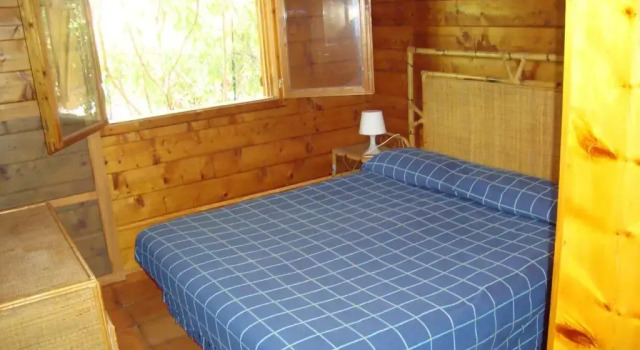 Коттедж с 3 комнатами Serena Holiday Home
