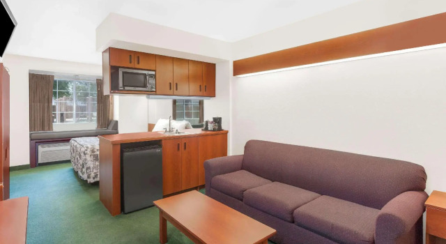 Люкс Microtel Inn & Suites by Wyndham Wellton
