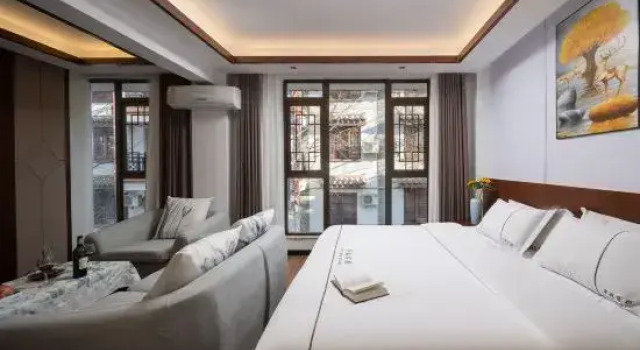 Люкс Superior Bancheng Light Luxury Courtyard (Chuxiong Yiren Ancient Town)