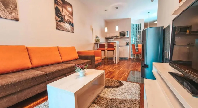 Апартаменты Comfort Hotel CROCUS