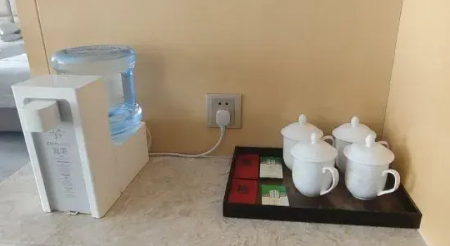 Семейный люкс New Silk Road International Hotel