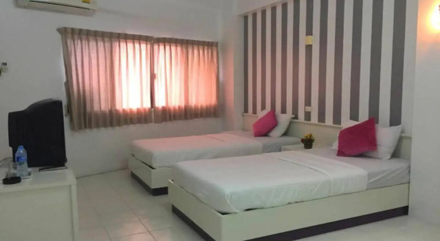 Sorasilp Guest House Hat Yai(สรศิลป์ เกสท์เฮ้าส์), Забронировать Гостевой дом Гостевые дома Хатъяй, Гостевой дом