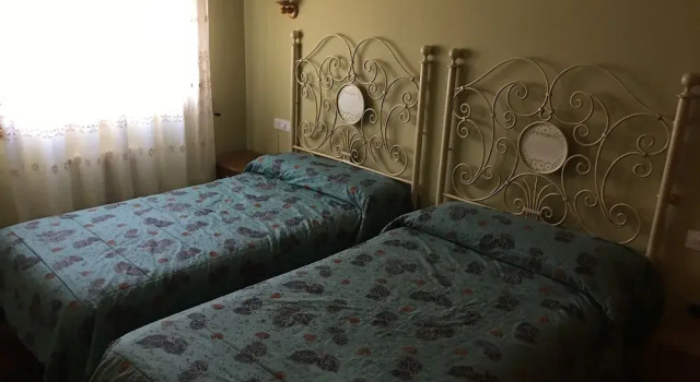 Hostal Restaurante Galicia, Забронировать Отель Монфорте-де-Лемос Ribeira Sacra