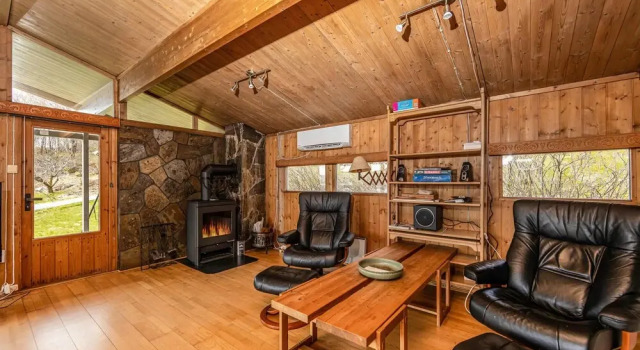 Awesome Home in Vatne With 4 Bedrooms and Wifi