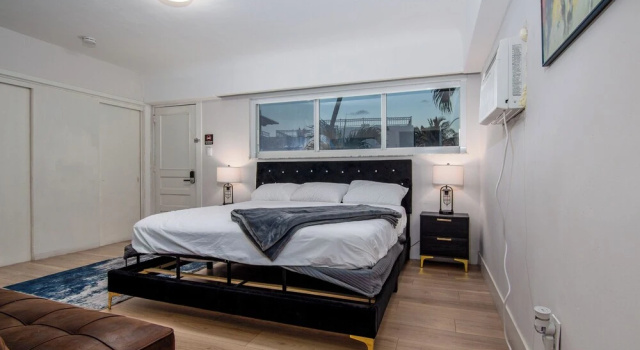Студия Deluxe Pousada Suites at Hollywood Beach