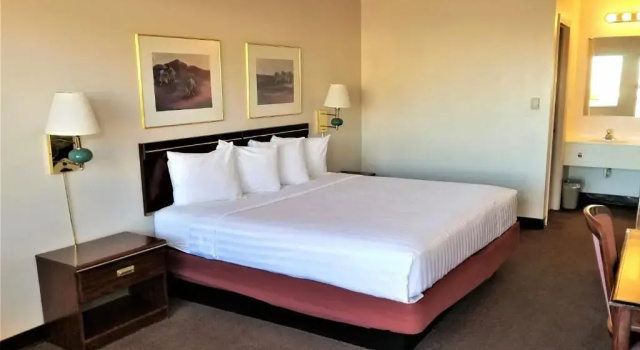 Номер Standard Motel 8 Laramie