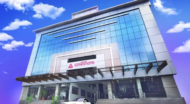 Hotel Rainbow Suites, Забронировать Отель Отели штата Кералы 4 звезды, 4*