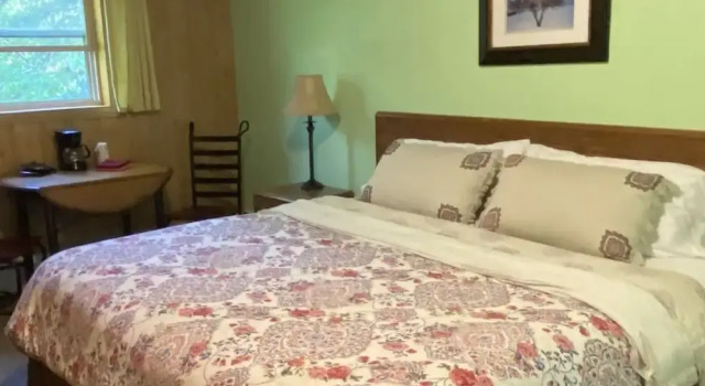 Royal Motel, Забронировать Мотель Мотели Айронвуд, Мотель