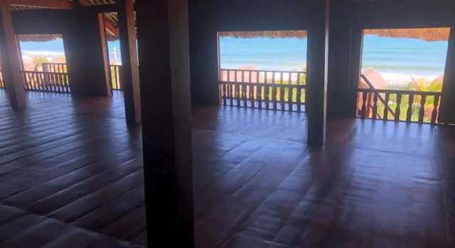 Вилла рядом с пляжем Resort Hoa Loi