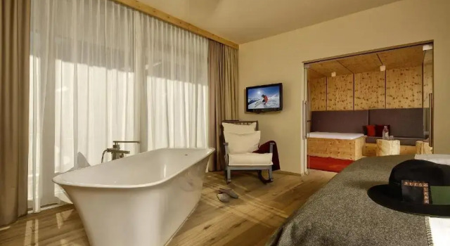 Bergland Hotel Sölden, Rezervovat Hotel Hotely v Tyrolsko se snídaní, Snídaně
