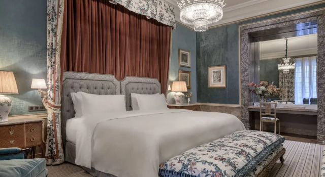 Люкс The Duke´s Royal с 2 комнатами с видом на сад Santo Mauro, a Luxury Collection Hotel, Madrid