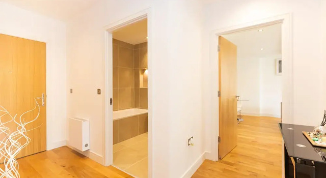 Luxury 2 Bed In Maida Vale, Near Paddington, Забронировать Отель Лондон Большой Лондон, рядом с The Reel Poster Gallery