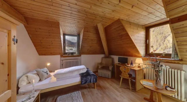 Номер Standard Hotel Schweizerhof Sta Maria