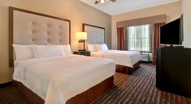 Четырёхместный люкс с 2 комнатами Homewood Suites by Hilton Denver Tech Center
