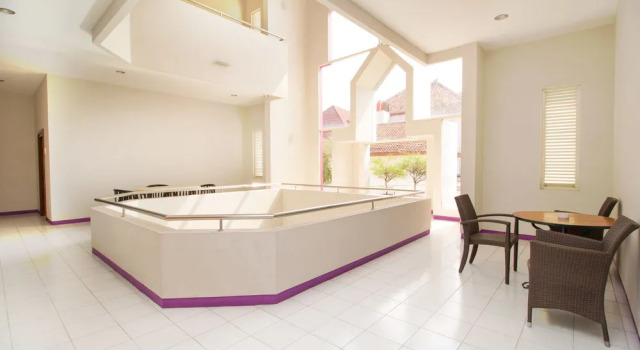 Airy Stasiun Balapan Natuna 4 Solo, Boek Hotel Solo. Central Java