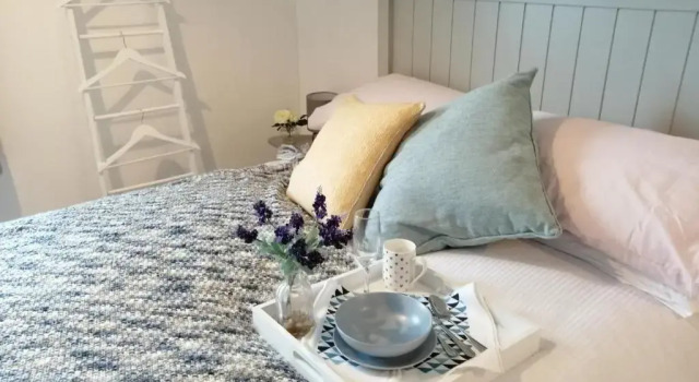 Коттедж Cosy Cottage, Fireplace, Fenced Garden, Pets