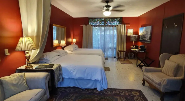Номер Standard Dickinson Guest House, Guadalajara Expo