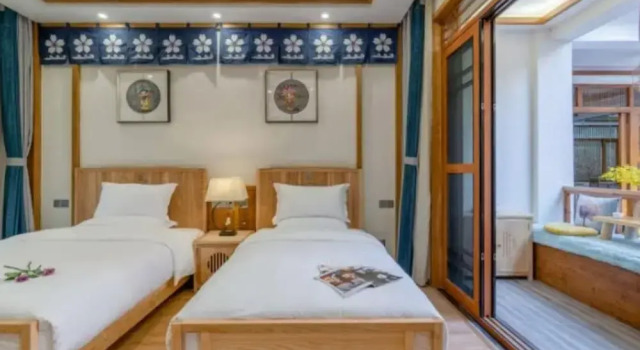 Номер Standard Floral Hotel · Rushuang Courtyard Lijiang